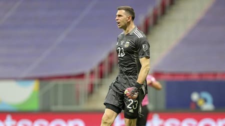 Emiliano Dibu Martínez, Selección Argentina, fútbol, NA