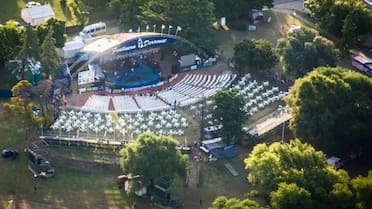 Jorge Rojas, Natalie Pérez y Los Herrera juntos en un festival: el pueblito que prepara un megaevento gratis a puro folklore, rock y cumbia