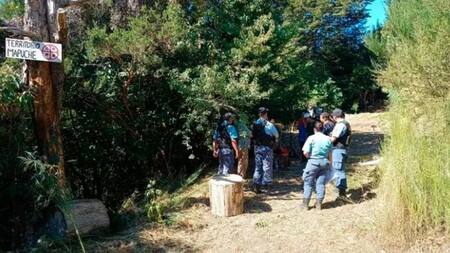Comunidad mapuche en un terreno en Villa La Angostura. Foto: Gentileza Diario Andino.