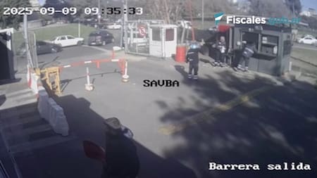 Abogado que sacó su auto de la playa de infractores sin pagar.