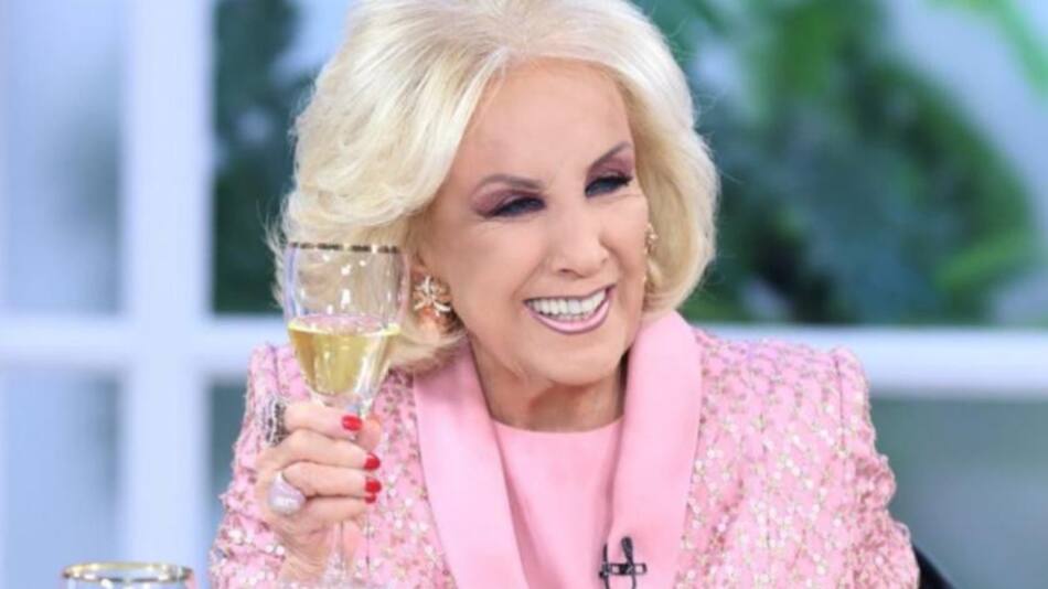 Mirtha Legrand, conductora, NA