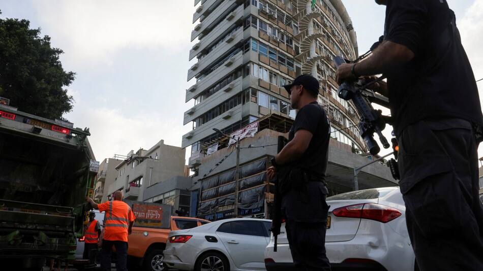 Operativo de seguridad tras un ataque en Tel Aviv. Foto: Reuters.