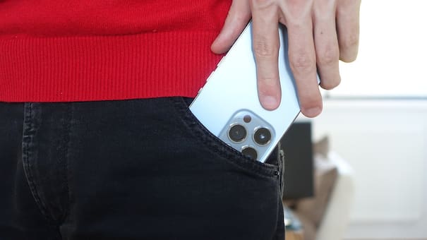 Atención usuarios de iPhone: el hábito común que puede arruinar tu batería, según empleados de Apple