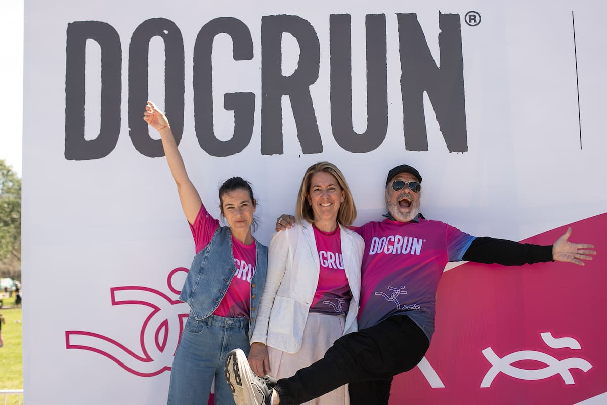 Miles de personas celebraron junto a sus
perros en una nueva edición de DOGRUN 2026.
