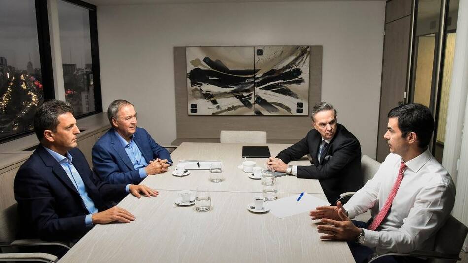 Sergio Massa, Juan Schiaretti, Juan Manuel Urtubey y Miguel Ángel Pichetto (Prensa)