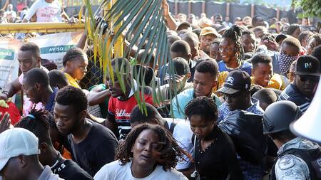 Empresa ferroviaria mexicana suspende el movimiento de 60 trenes ante aumento de migrantes