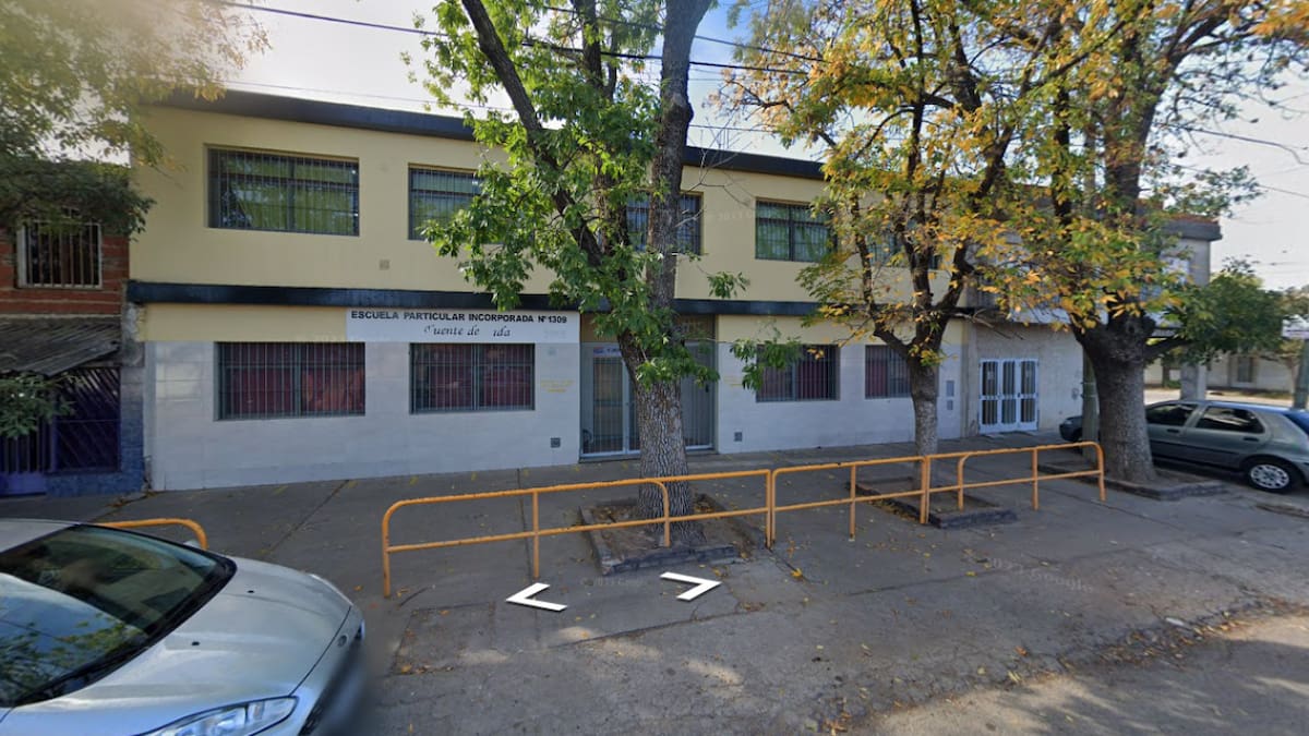 Lugar del acto que se vio interrumpido por una balacera. Foto: Captura de pantalla.