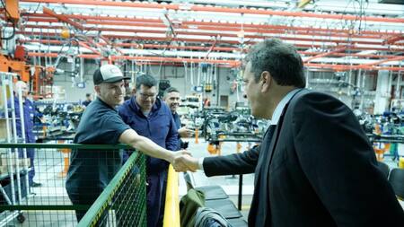 Sergio Massa junto a la industria automotriz. Foto: Prensa.