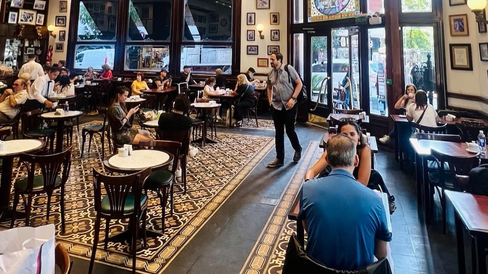 El Bar Notable que resurgió de las cenizas