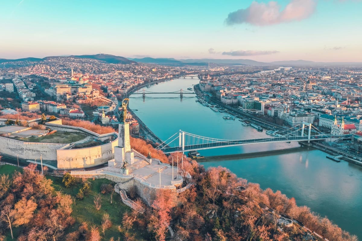 Budapest, Rumania.