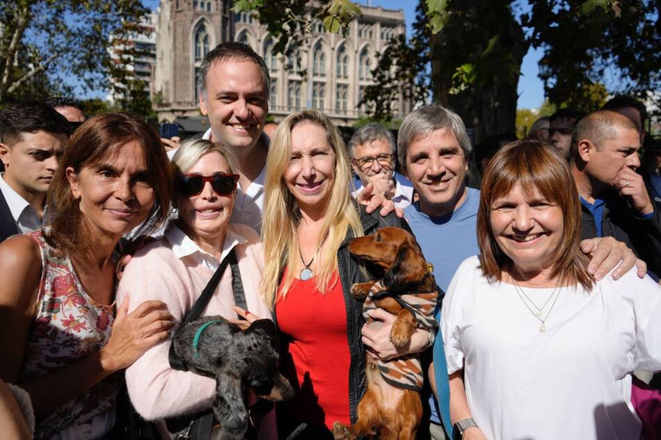 Patricia Bullrich y Karina Milei. Foto: X @LLibertadAvanza