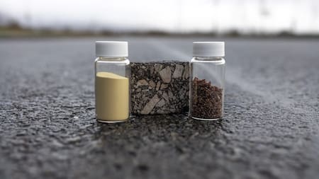 No más rutas en mal estado: crean asfalto autorreparable, capaz de arreglar calles en menos de una hora