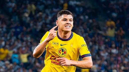 Richard Sánchez, futbolista. Foto: X @LuisOmarTapia.