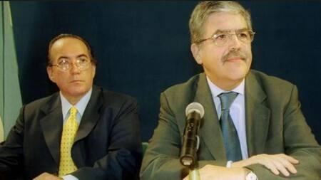 Oscar Thomas, Julio De Vido