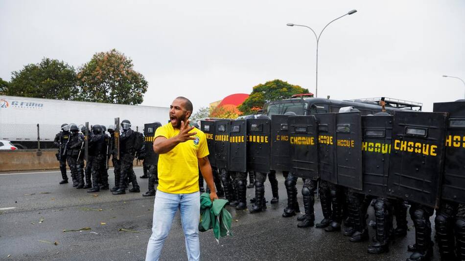 Protestas en Brasil tras elecciones. Foto: REUTERS