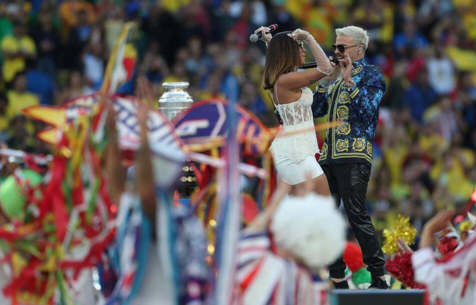 Fiesta de cierre, Brasil vs Perú - Copa América