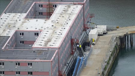Uno de los "hoteles flotantes" ubicados en Reino Unido. Foto: EFE