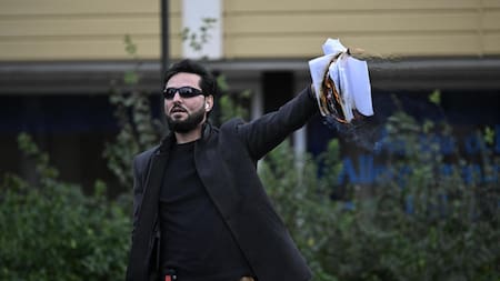 Asesinaron a tiros en Suecia a un activista iraquí que impulsó quemas de Corán