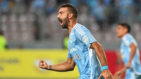 Martín Cauteruccio, goleador de Sporting Cristal de Perú. Foto: NA.