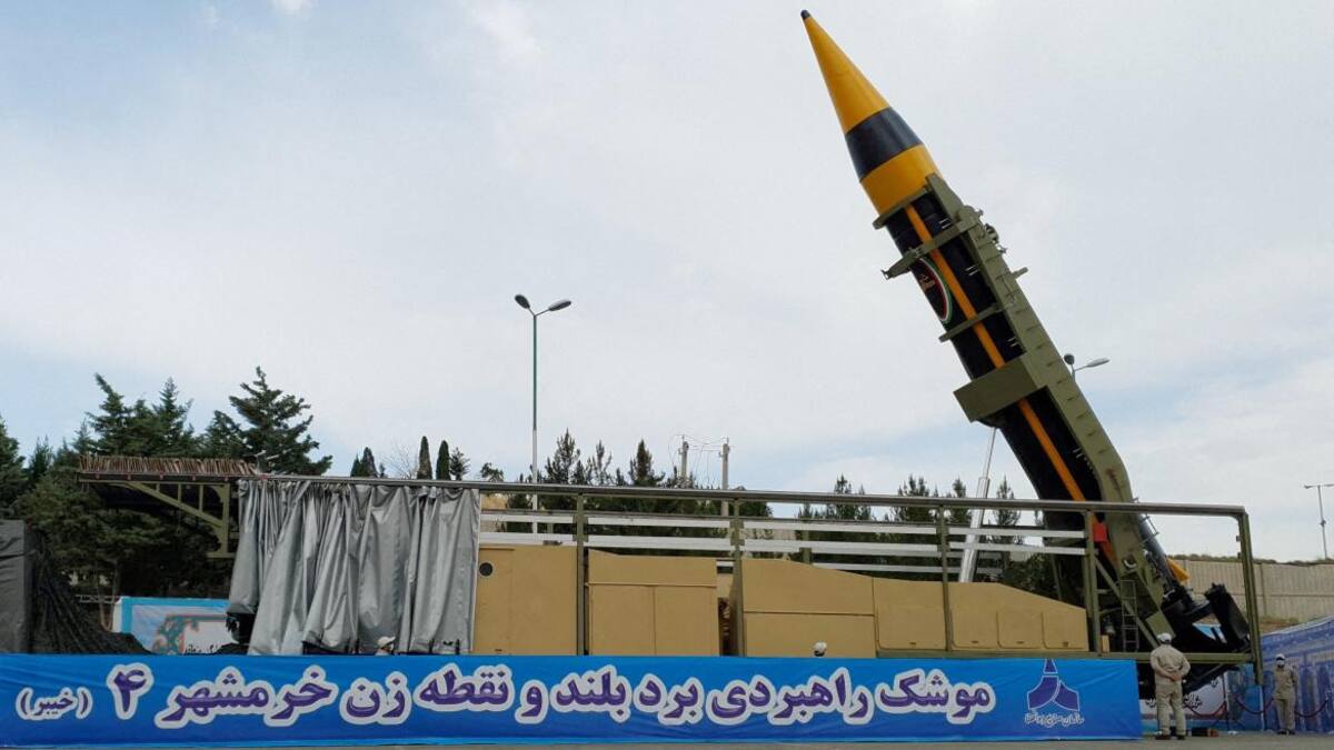 La presentación del nuevo misil balístico de Irán. Foto: Reuters.