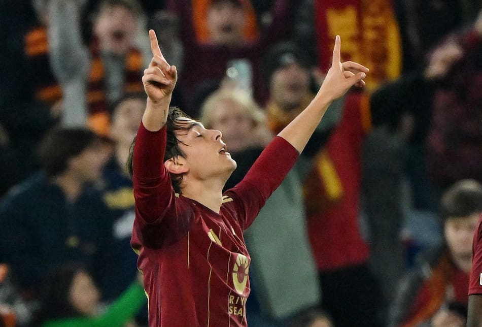 Festejo de Paulo Dybala en la Roma. Foto: REUTERS.