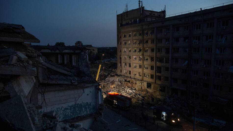 Rusia atacó una pizzería en Ucrania. Foto: Reuters.