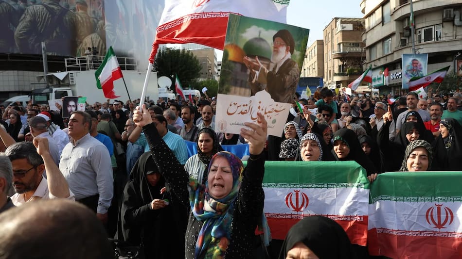 Los iraníes salieron a las calles