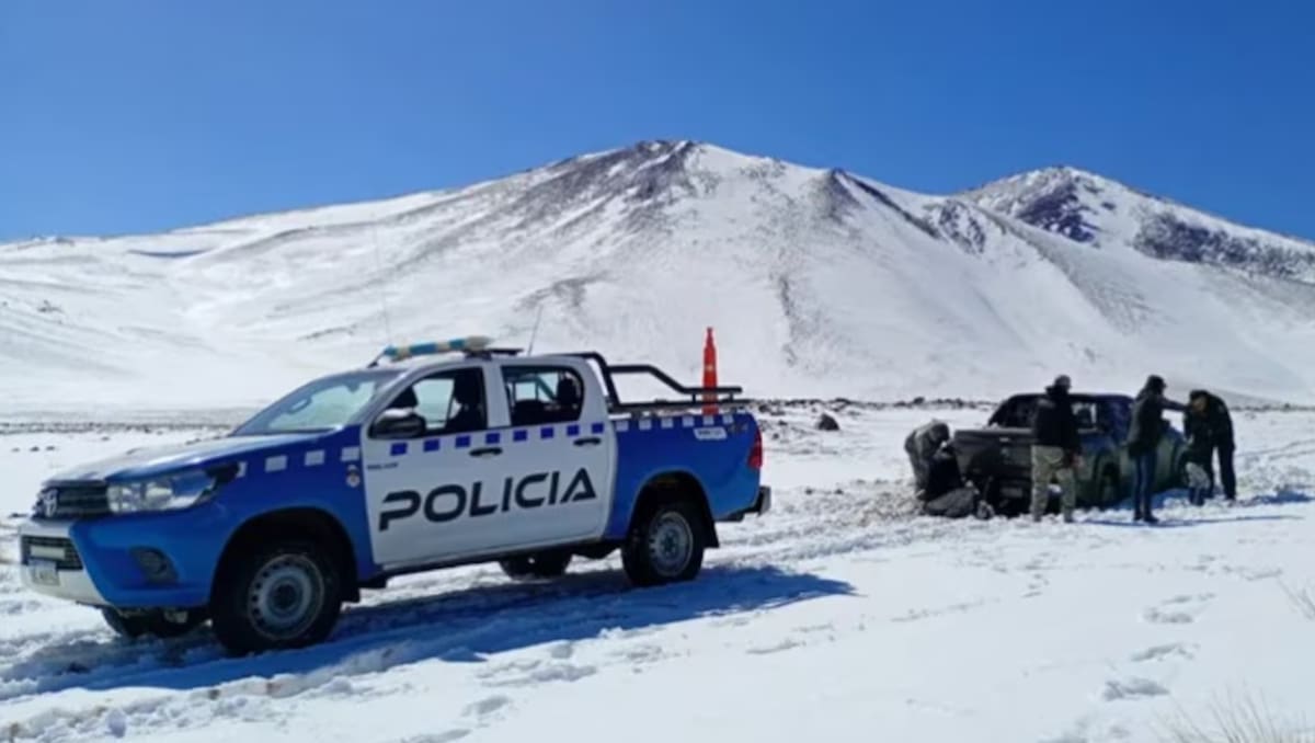 La nieve persistía en el sector tras los temporales de fines de agosto.