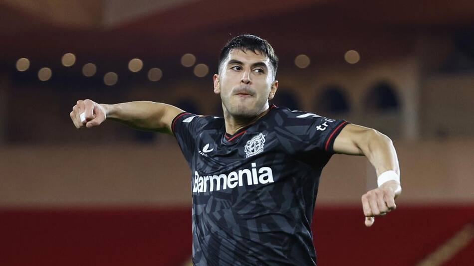 Exequiel Palacios 2; Mónaco vs. Bayer Leverkusen. Foto: Reuters.