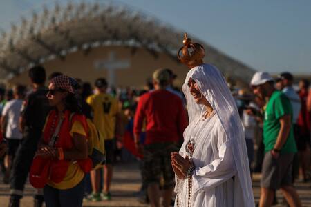 Papa Francisco, misa en Lisboa en la JMJ. Foto: Reuters.
