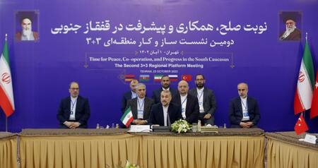 Reunión para tratar el conflicto entre Armenia y Azerbaiyán en Irán. Foto: EFE.