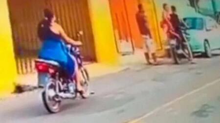 Video - mujer descubre infidelidad y mata al mardio