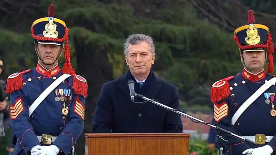 Mauricio Macri en acto por Día del Ejército - Captura