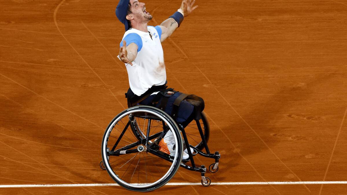Festejo de Gustavo Fernández en los Juegos Paralímpicos París 2024. Foto: REUTERS.