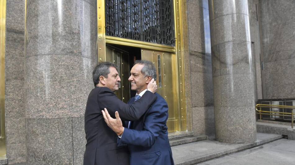Sergio Massa y Daniel Scioli. Foto: Prensa.