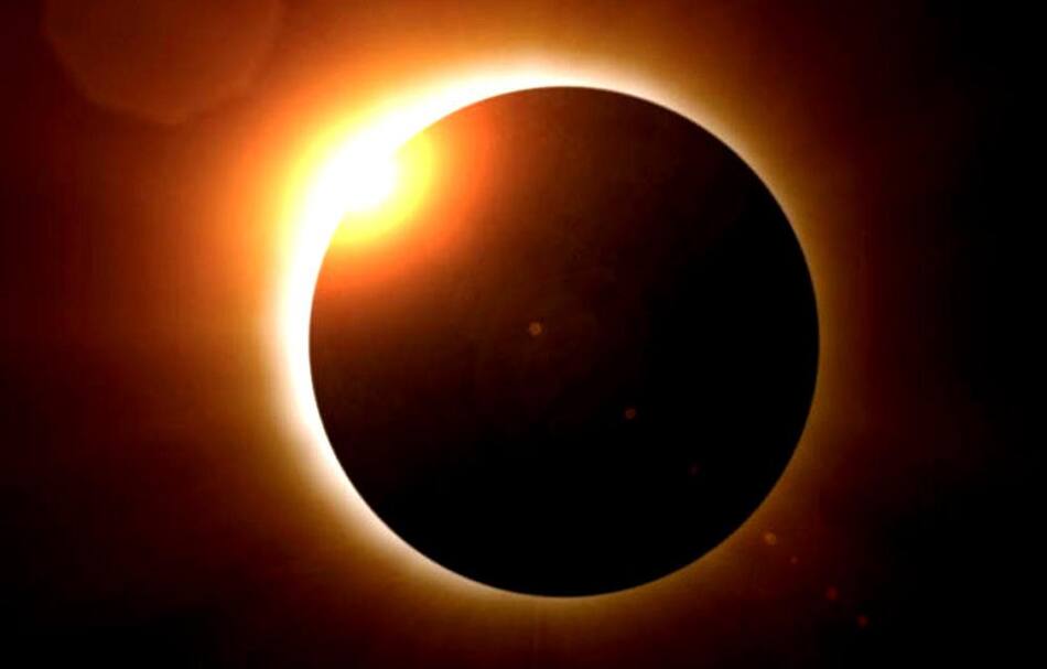 Anuario Información General 2017 - Eclipse solar