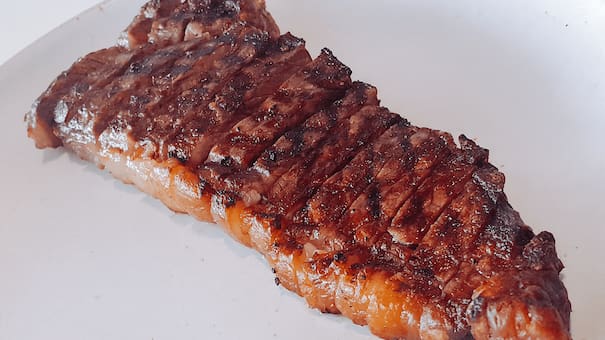 Sabores de la región: los países de Sudamérica que se llevaron premios al mejor bife en el Campeonato Mundial de Carnes premió