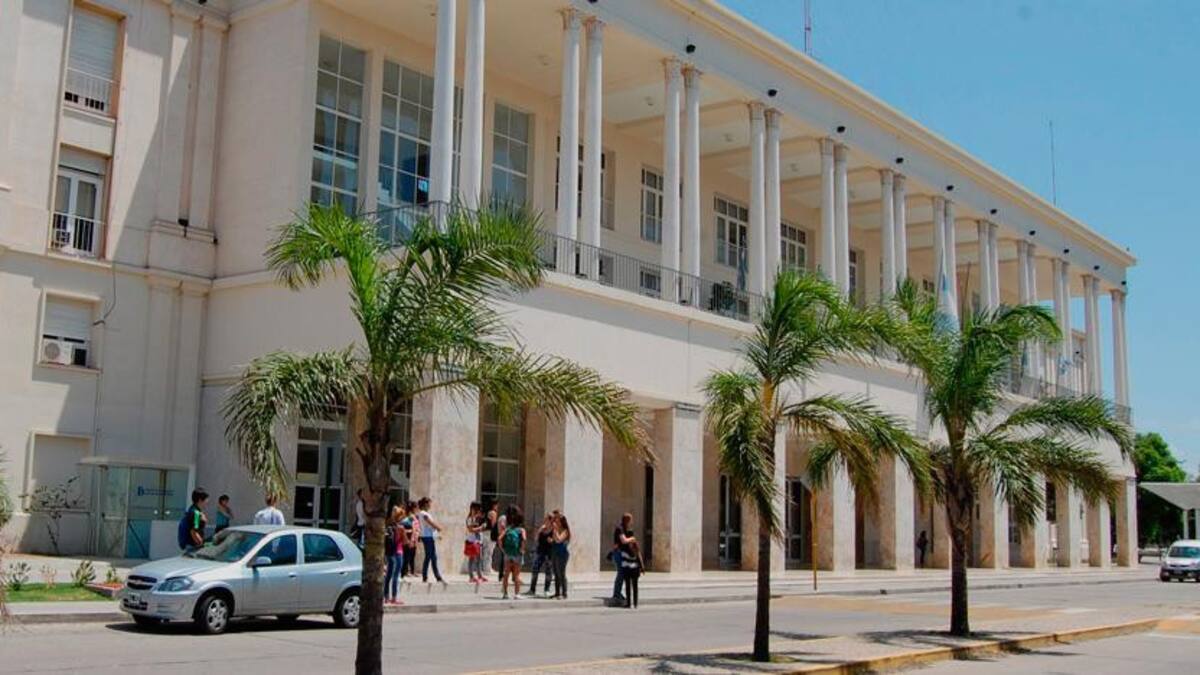 Universidad Nacional de Córdoba
