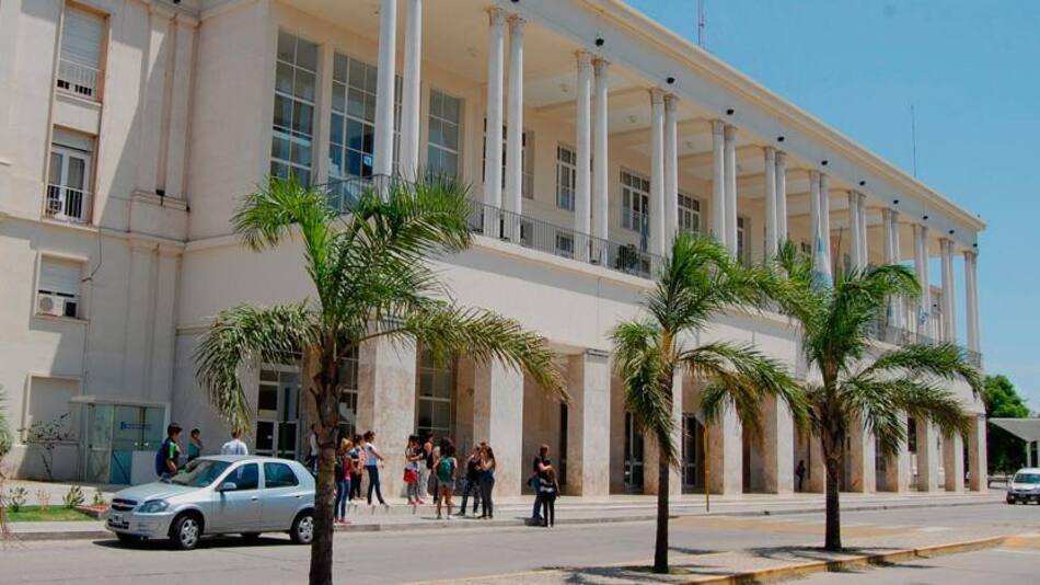 Universidad Nacional de Córdoba