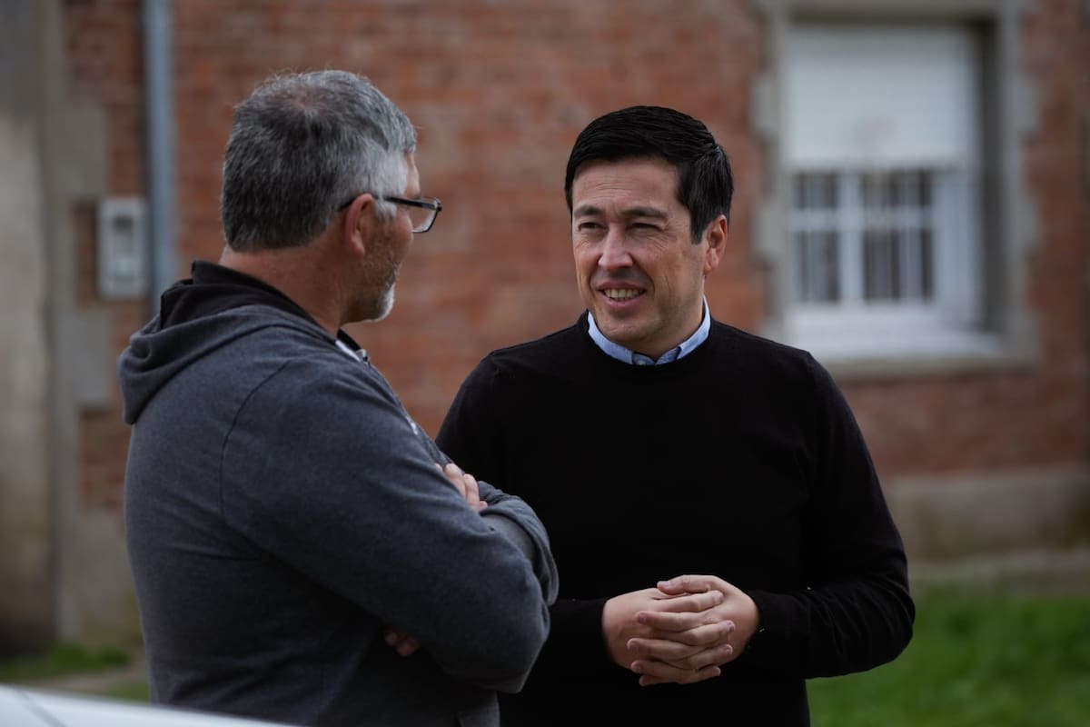 Leonardo Nardini durante su visita a Suipacha luego de anunciar su candidatura.