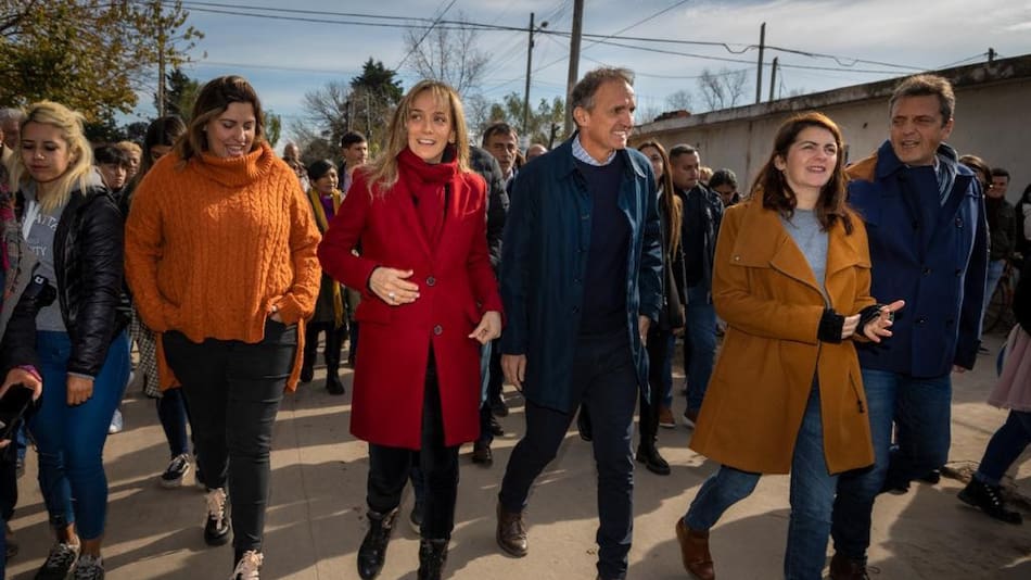 Malena Galmarini, Massa, Katopodis y Mariel Fernández en Moreno. Foto: Prensa.