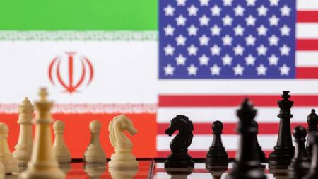 Irán y Estados Unidos, envueltos en un "juego" estratégico por intentar imponerle al otro su posición. Foto: Reuters.