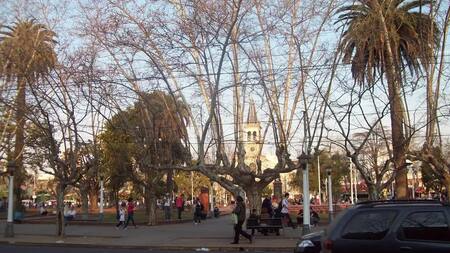 San Miguel, plaza, provincia de Buenos Aires