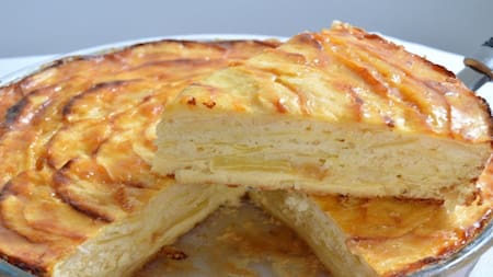 Tarta borracha de manzana. Foto: captura YouTube