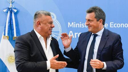 Claudio Tapia y Sergio Massa. Foto: X/Twitter @SergioMassa.