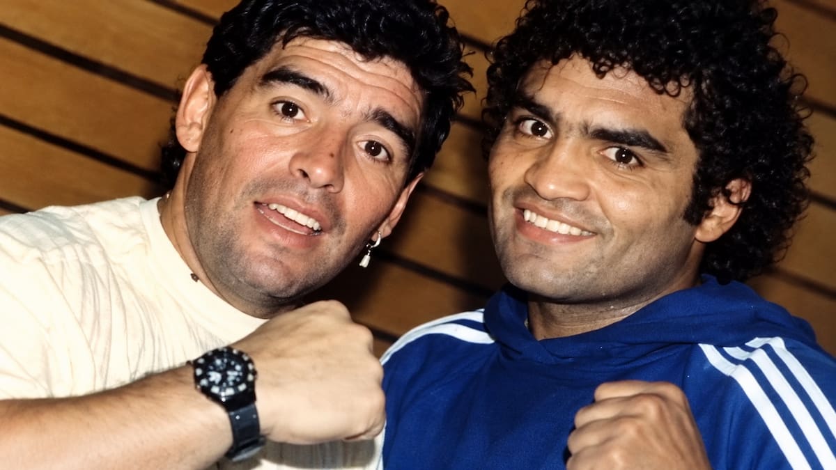 Diego Armando Maradona y Jorge "Roña" Castro.