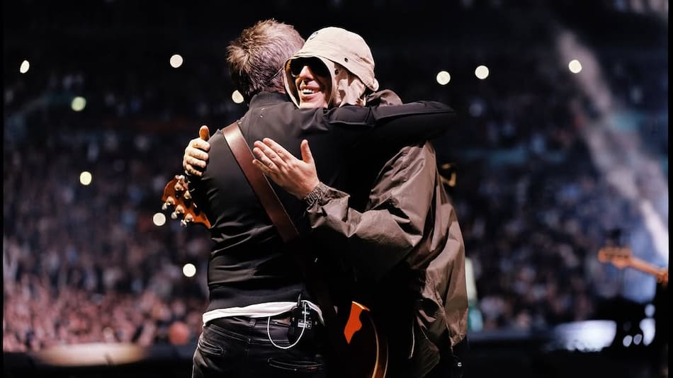 Noel y Liam Gallagher de Oasis.