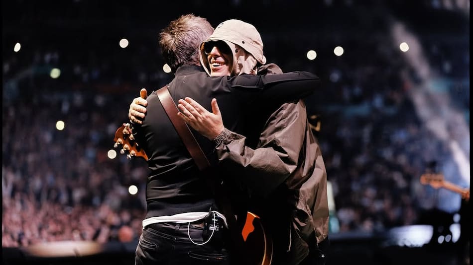Noel y Liam Gallagher de Oasis.