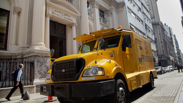 El Tesoro pagó un vencimiento de USD 796 millones al FMI y las reservas del Banco Central cayeron a USD 40.260 millones