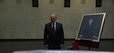 Putin despide a Gorbachov_Reuters